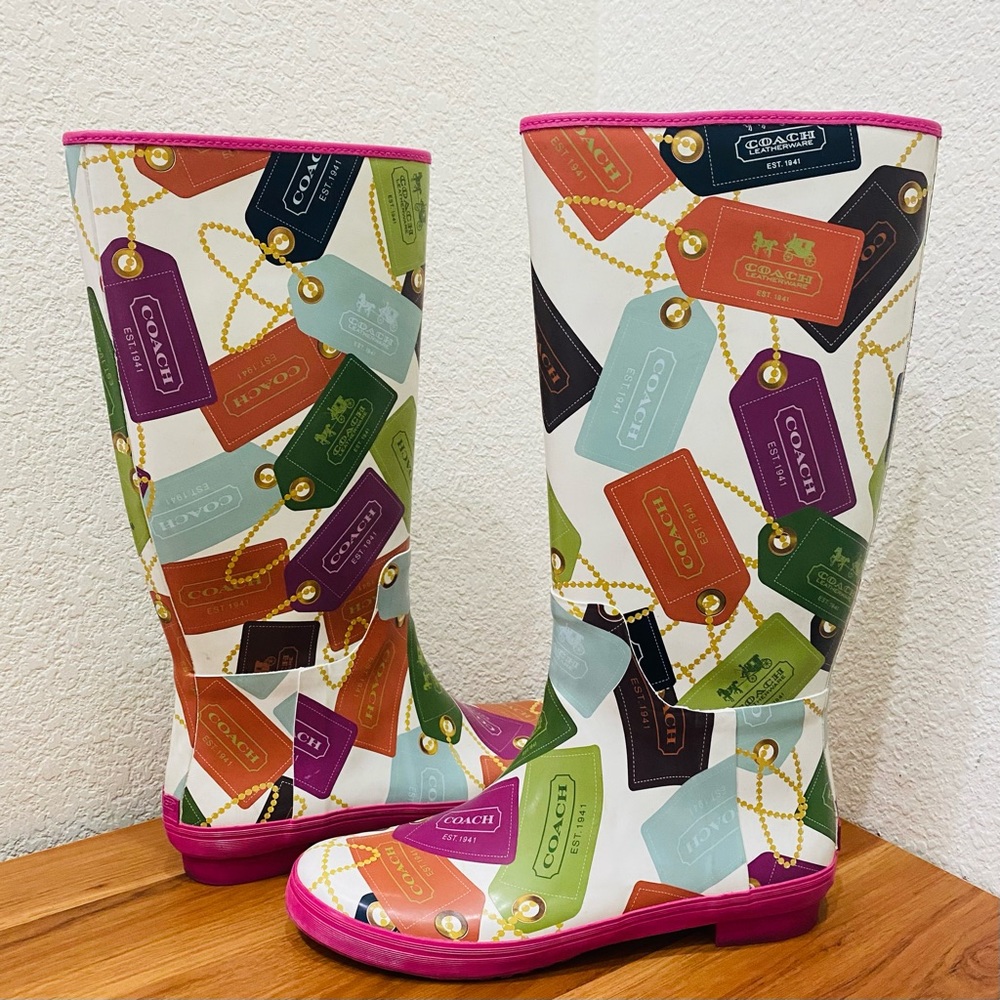 COACH F2460 Pammie Hang Tags Printed Colorful Fun Rain Boots Rubber Size 9B - Picture 3 of 16